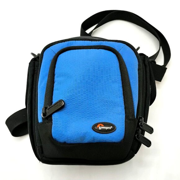 Lowepro Other - Lowepro Clips 100 Camera Travel Bag Arctic Blue w/ Strap – Compact DSLR/SLR Case